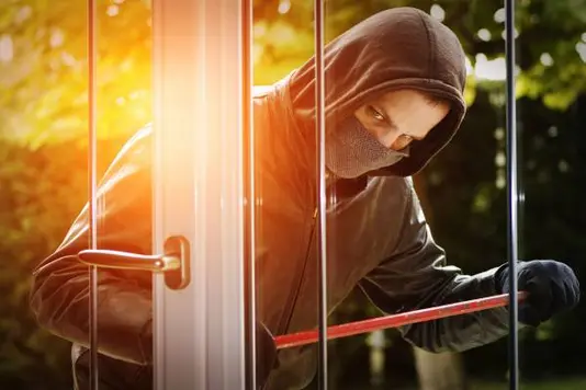 sicherheit-sicheres-haus-hilfsmittel-hilfe-achten-06